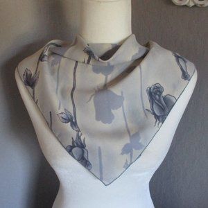 **2/12$** 1960s shadow roses scarf